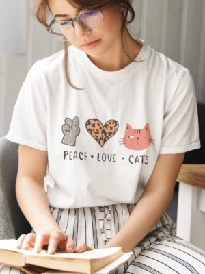 Camiseta Peace Love Cats Unissex