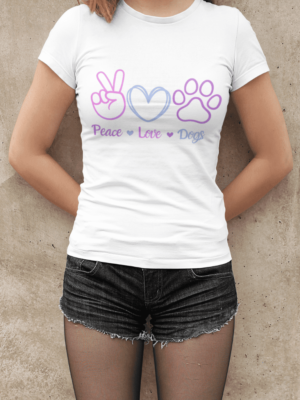 Camiseta Peace Love Dogs 2 Feminina