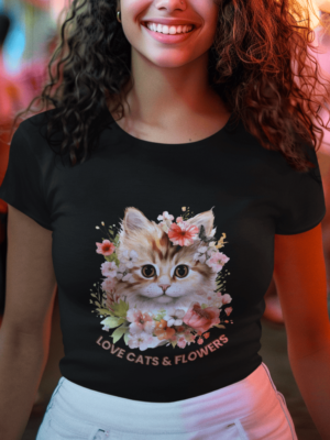 Camiseta Love Cats & Flowers Feminina